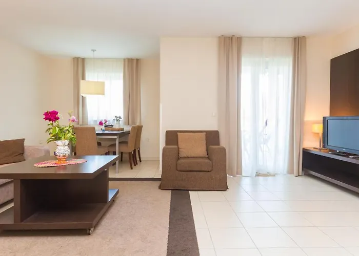 Levant 200 In Marina By Locap Group Apartma Portoroz